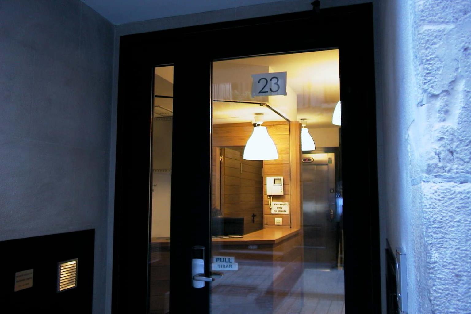 Pension San Fermin San Sebastián Esterno foto
